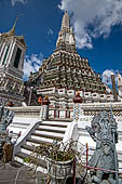 Bangkok Wat Arun - The Phra prang with the entrance stairway to the base platform. 